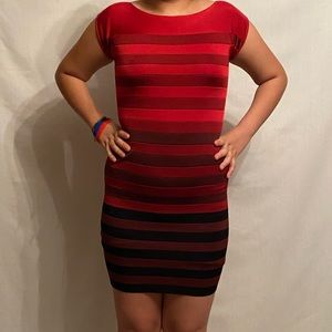 Fitted stretchy dress in excellent condition.